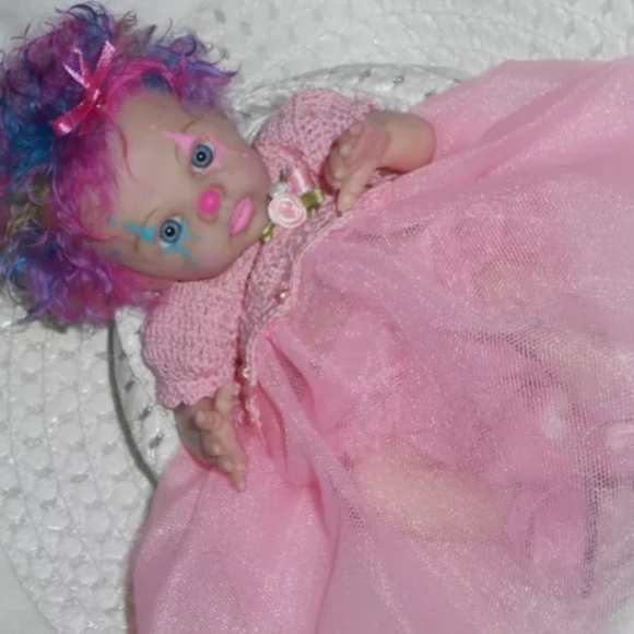 Meet your Posher, Rhonda - Picture 4 of 16